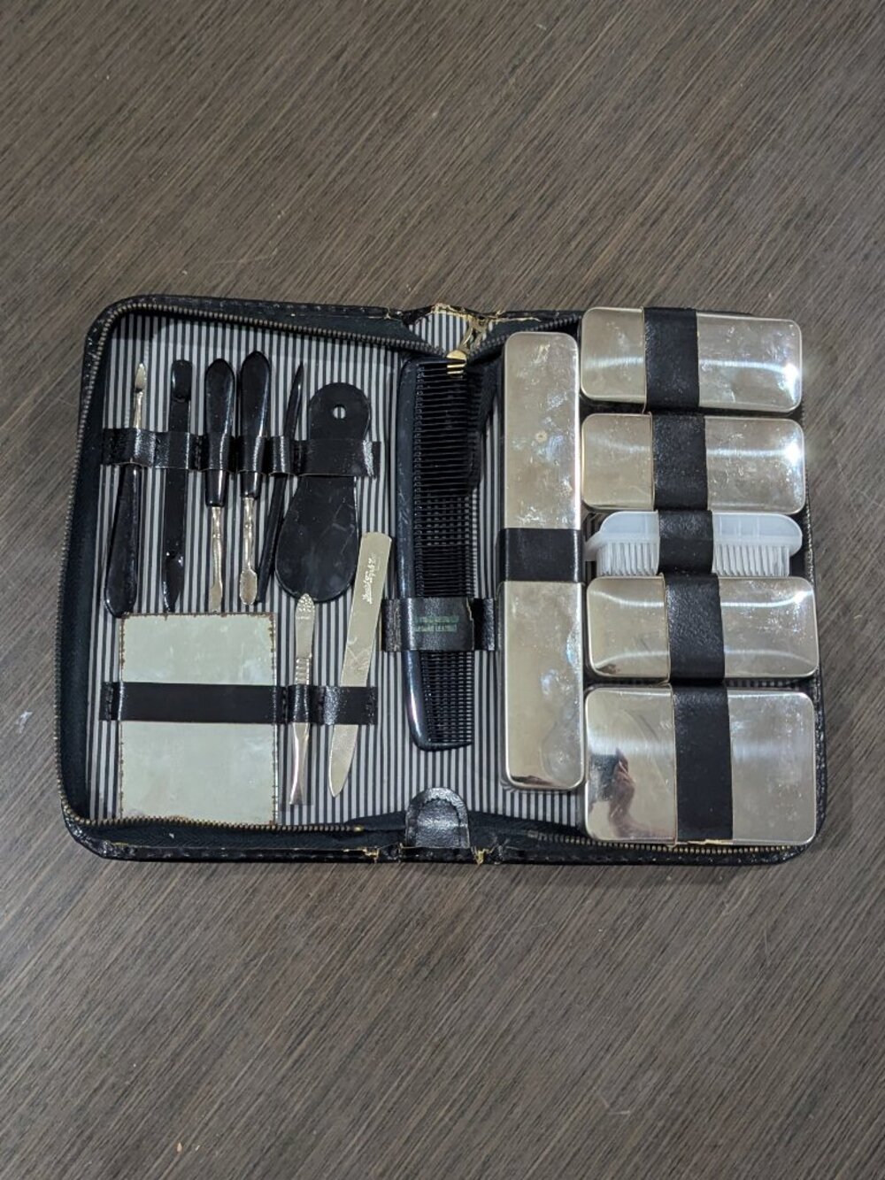 VINTAGE Mens Toiletry & Grooming Kit. Black Leather, made in West Germany